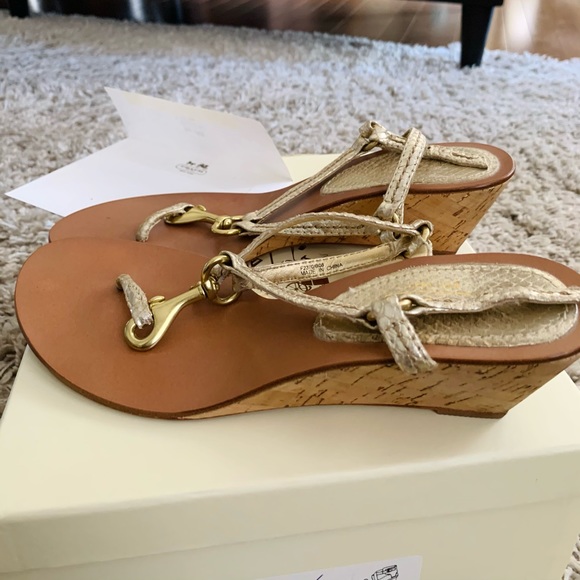 Strappy Gold Coach sandals - Picture 6 of 8